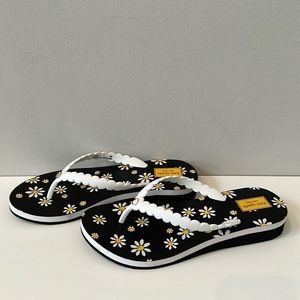Kate Spade New York Flip Flops